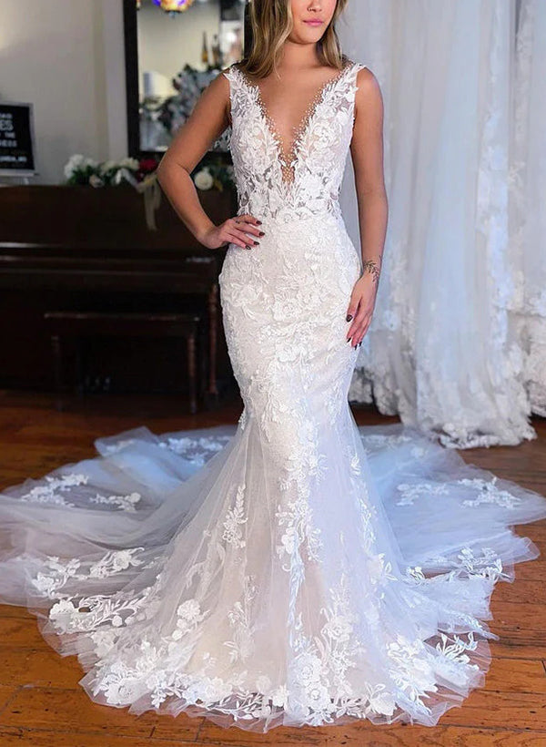 Vintage Long Mermaid V-neck Tulle Wedding Dresses with Appliques Lace