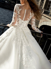 Elegant Long Sleeves A-Line Sweep Train Lace Tulle Wedding Dresses