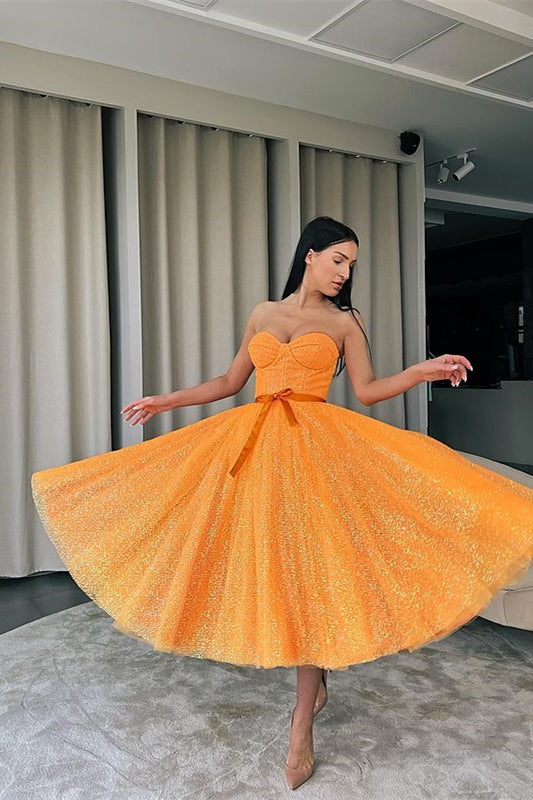 Sweetheart Orange Short Evening Dress with Sequins and Belt