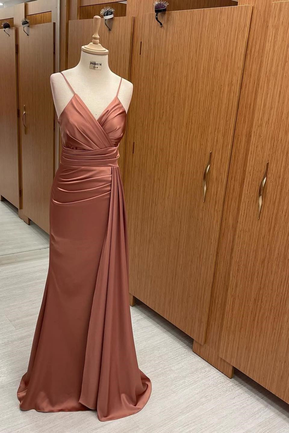 Elegant V-Neck Spaghetti-Straps Mermaid Evening Dress On Sale