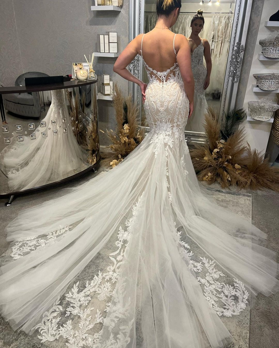 Elegant Long Mermaid V-neck Lace Open Back Wedding Dresses