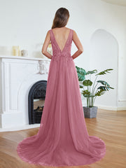 Long Sleeveless Round Neck Tulle A line Lace Appliques Bridesmaid Dress