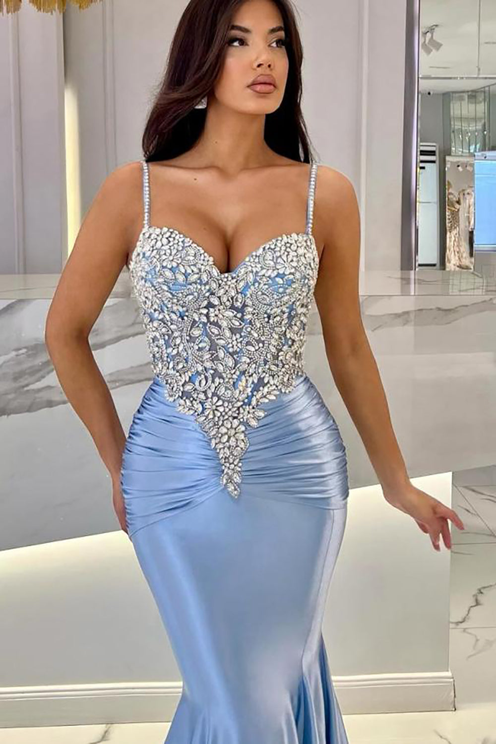 Sexy Mermaid Sleeveless Prom Dresses with Spaghetti Applique Court Train