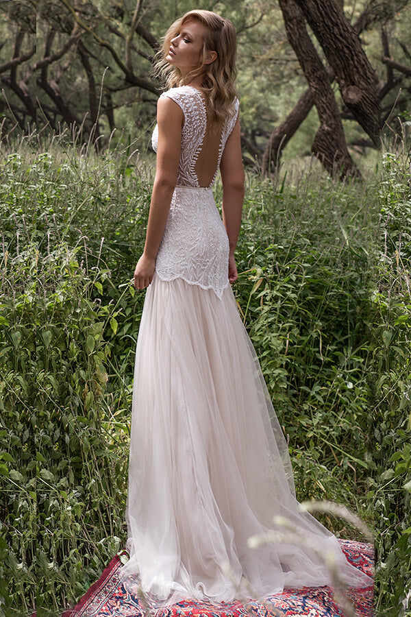 Amazing Long Sheath V-neck Lace Tulle Backless Wedding Dress-27Dress