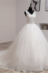 Ball Gown V-Neck White Tulle Wedding Dresses Sleeveless Lace Appliques Bridal Gowns with Beadings-27dress