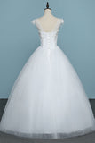 Chic Jewel Tulle Lace White Wedding Dress Sleeveless Appliques Bridal Gowns with Flowers Online-27dress