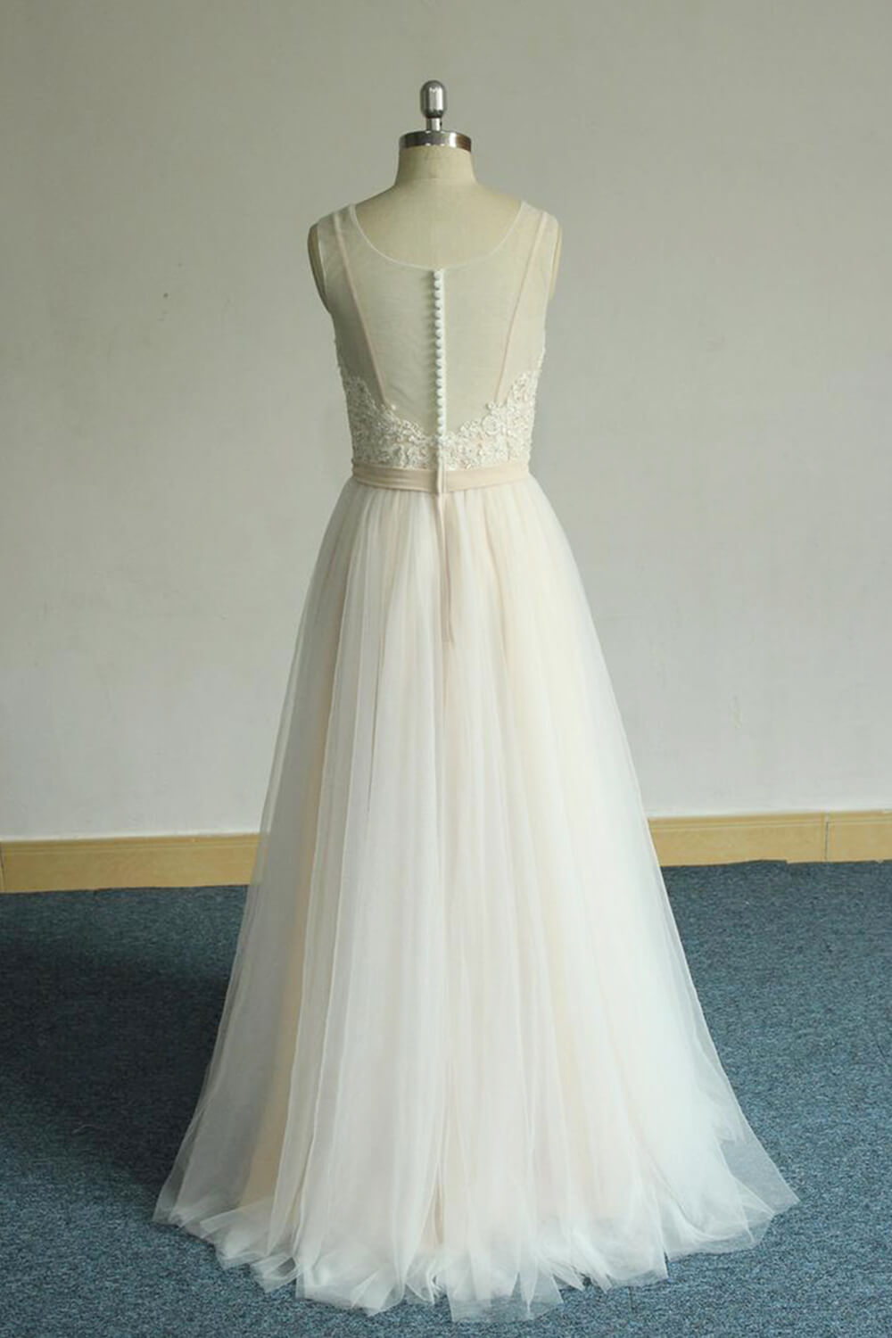 Chic Straps Sleeveless Appliques Wedding Dress A-line Tulle White Bridal Gowns On Sale-27dress