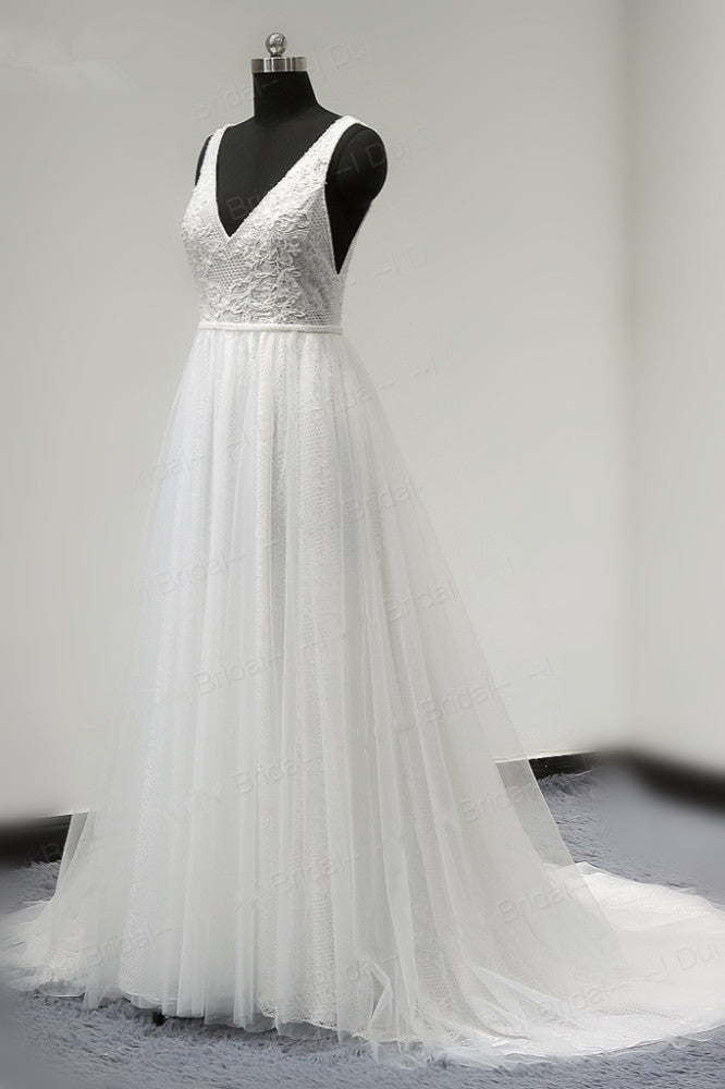 Chic Straps V-Neck White Tulle Lace Wedding Dress Sleeveless Ruffles Bridal Gowns On Sale-27dress