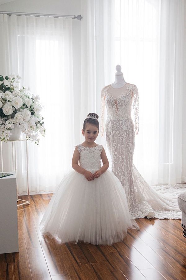 Cute Ivory Long Ball Gown Tulle Sleeveless Flower Girl Dresses-27dress