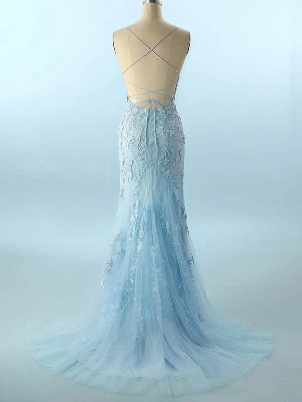 Elegant Trumpet/Mermaid Scoop Neck Tulle Prom Dress with Appliques Lace Sweep Train