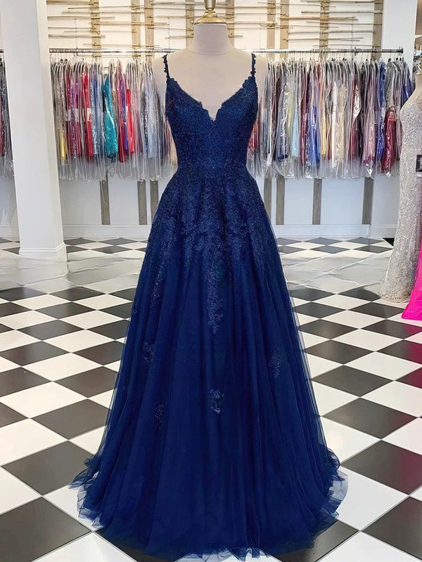 Elegant V-neck Appliques Lace Prom Dress with Tulle Sweep Train