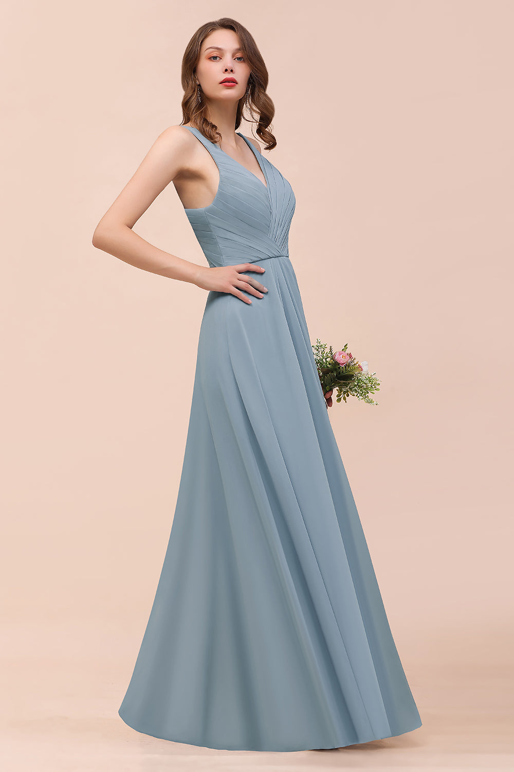 Elegant V-Neck Ruffle Dusty Blue Chiffon Bridesmaid Dresses Online-27dress