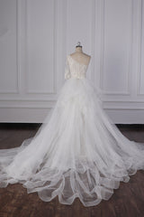 Glamorous Sheath Lace Tulle Wedding Dress One-Shoulder 3/4 Sleeve Appliques Bridal Gowns Online-27dress