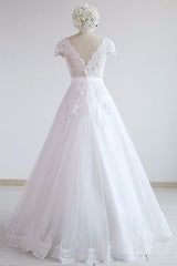 Glamorous Shortsleeves V-neck Lace Wedding Dresses White A-line Tulle Bridal Gowns With Appliques On Sale-27dress