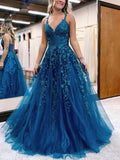 Glamorous V-neck Tulle Glitter Prom Dress with Lace Appliques