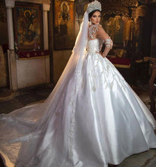 Gorgeous Long Princess Sweetheart Satin Wedding Dress with Sleeves-27Dress