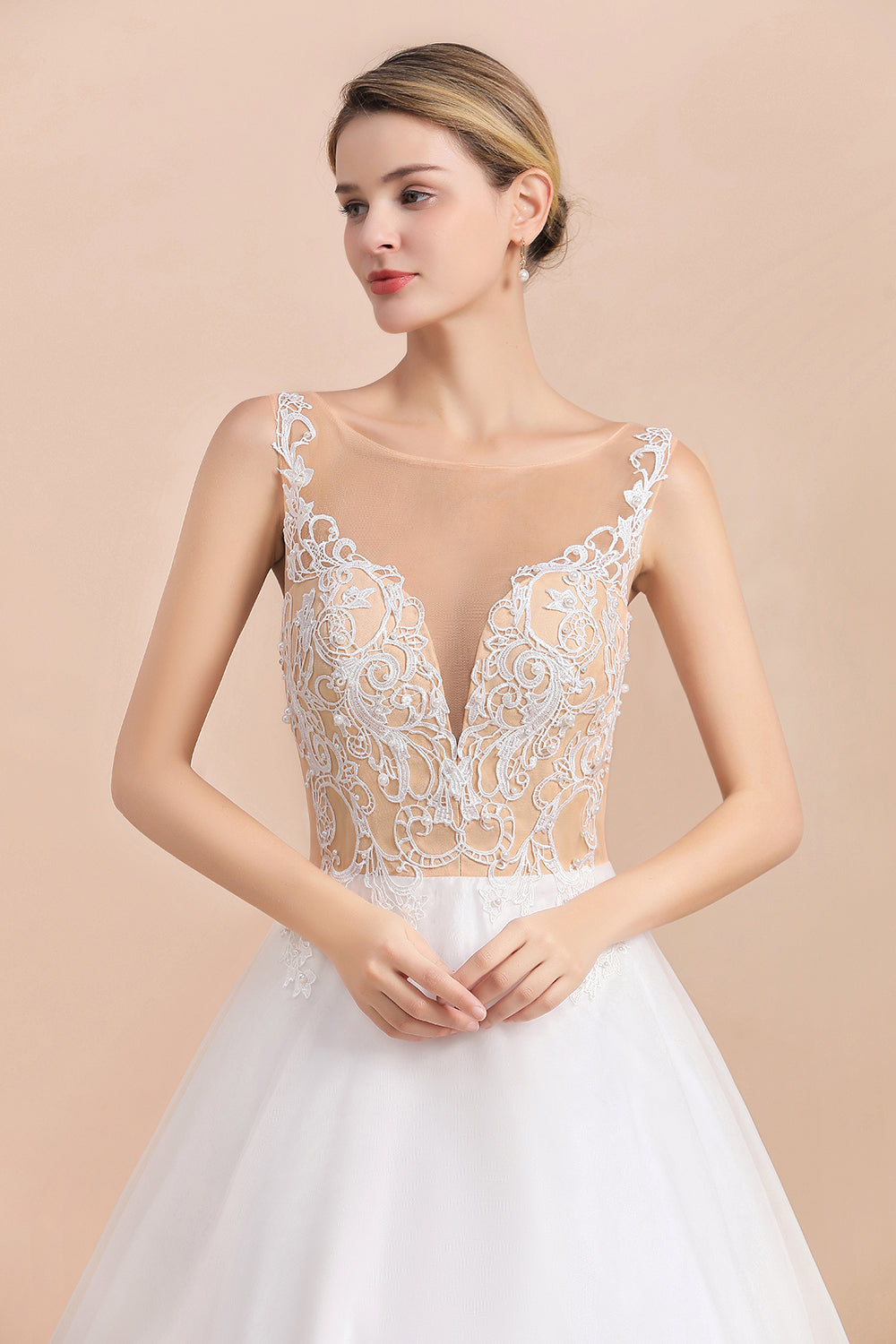 Gorgeous Tulle Lace V-Neck Sleeveless Wedding Dress Online-27dress