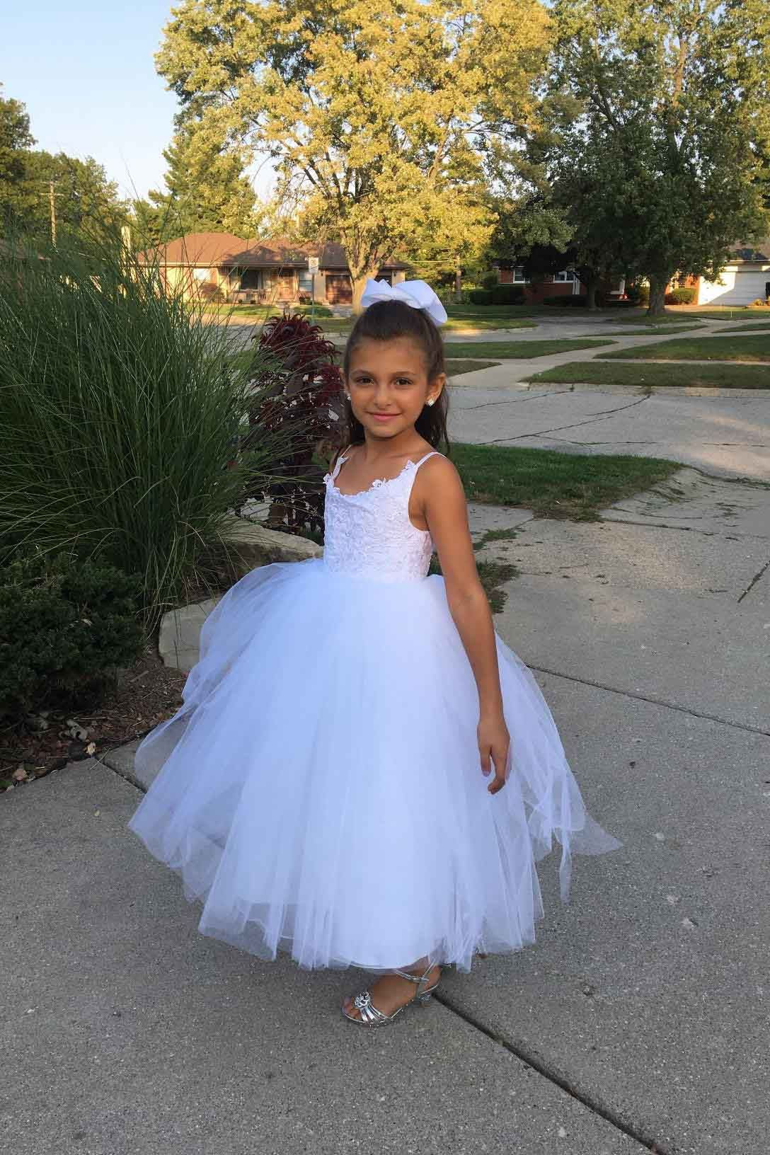 Long Ball Gown Tulle Square Neckline Sleeveless Flower Girl Dress-27dress