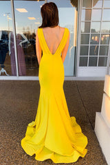 Mermaid V-Back Ruched Long Yellow Prom Dress