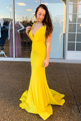 Mermaid V-Back Ruched Long Yellow Prom Dress