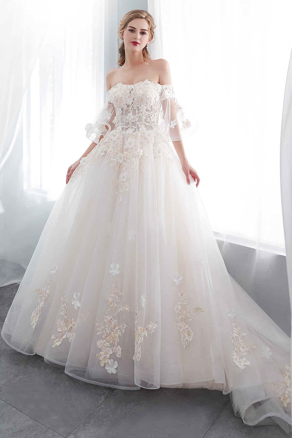 Off-the-shoulder Appliques Ball Gown Wedding Dress Online-27dress