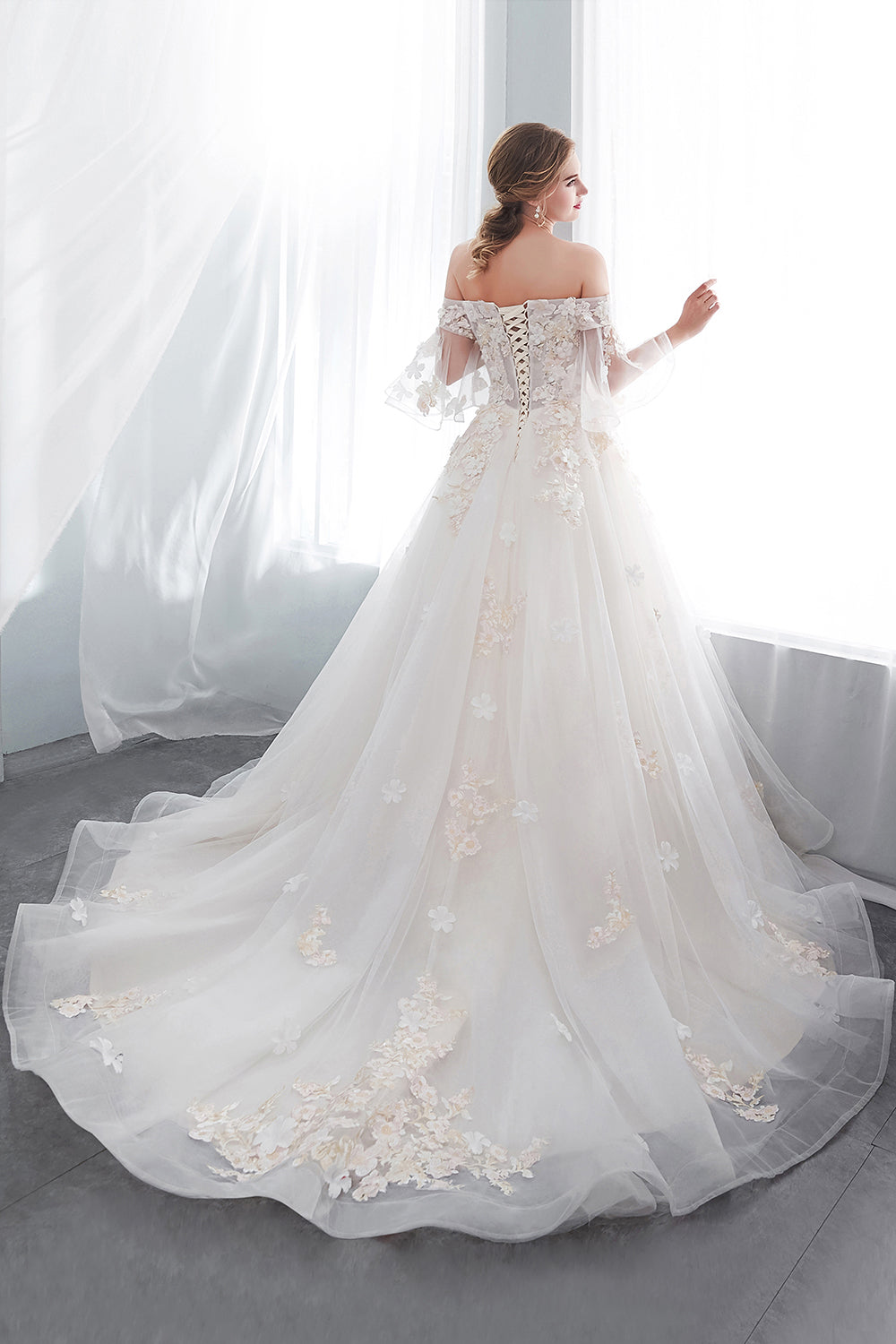 Off-the-shoulder Appliques Ball Gown Wedding Dress Online-27dress