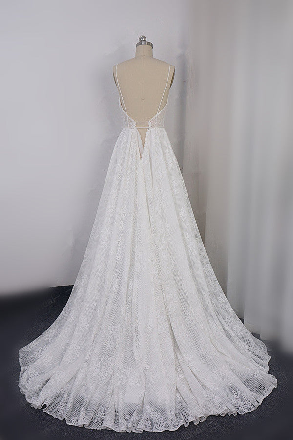 Sexy Spaghetti Straps V-neck Lace Tulle Wedding Dress Sleeveless Appliques Backless Bridal Gowns Online-27dress
