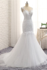 Stunning Jewel White Tulle Lace Wedding Dress Appliques Sleeveless Bridal Gowns On Sale-27dress