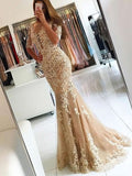 Stunning Trumpet/Mermaid Prom Dress with Scoop Neck, Tulle Sweep Train and Appliques Lace Details