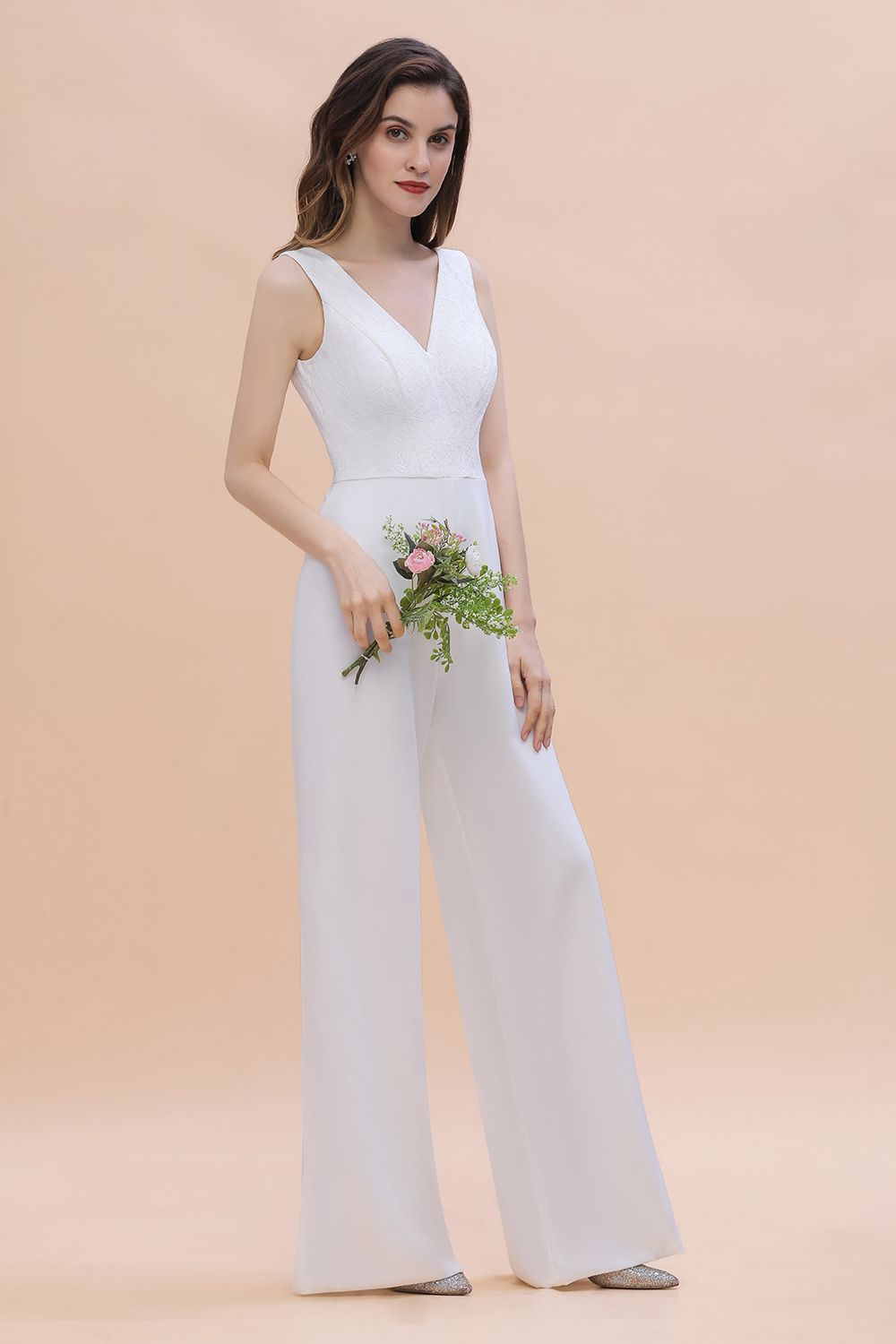 Stylish V-neck Sleeveless White Lace Bridesmaid Jumpsuit Online-27dress