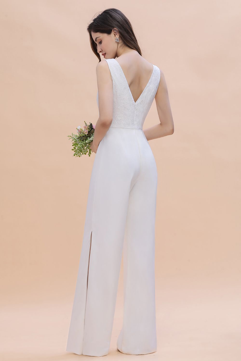 Stylish V-neck Sleeveless White Lace Bridesmaid Jumpsuit Online-27dress