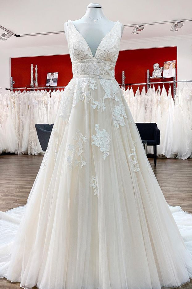 Tulle V Neck Sleeveless Ivory A-Line Wedding Dresses With Lace Long-27dress