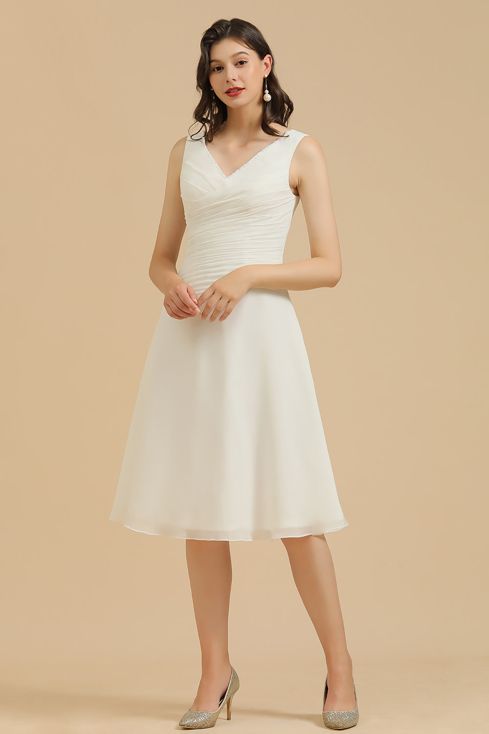 V-Neck Knee-length Chiffon Bridesmaid Dress online-27dress