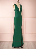 V-neck Sheath Bridesmaid Dress with Split Front and Floor-length Crepe Skirt