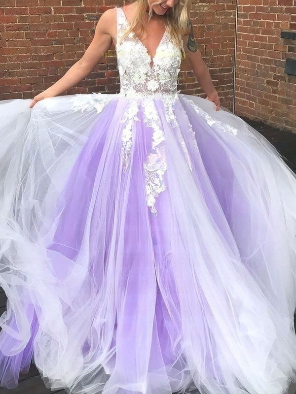 V-neck Tulle Appliques Lace Prom Dress - Princess Sweep Train Ball Gown