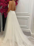 V-neck Tulle Sweep Train Ball Gown Wedding Dresses With Lace